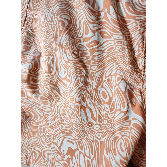 LEVI'S Men's Orange Peach Hawaiian Pattern XX Chino EZ Active Shorts SZ L (34") - Picture 9 of 9